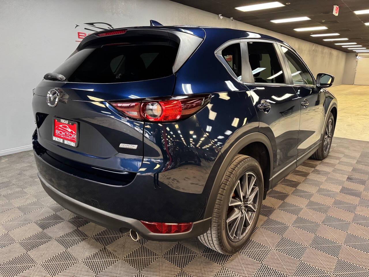 2018 Mazda CX-5 Touring photo 14