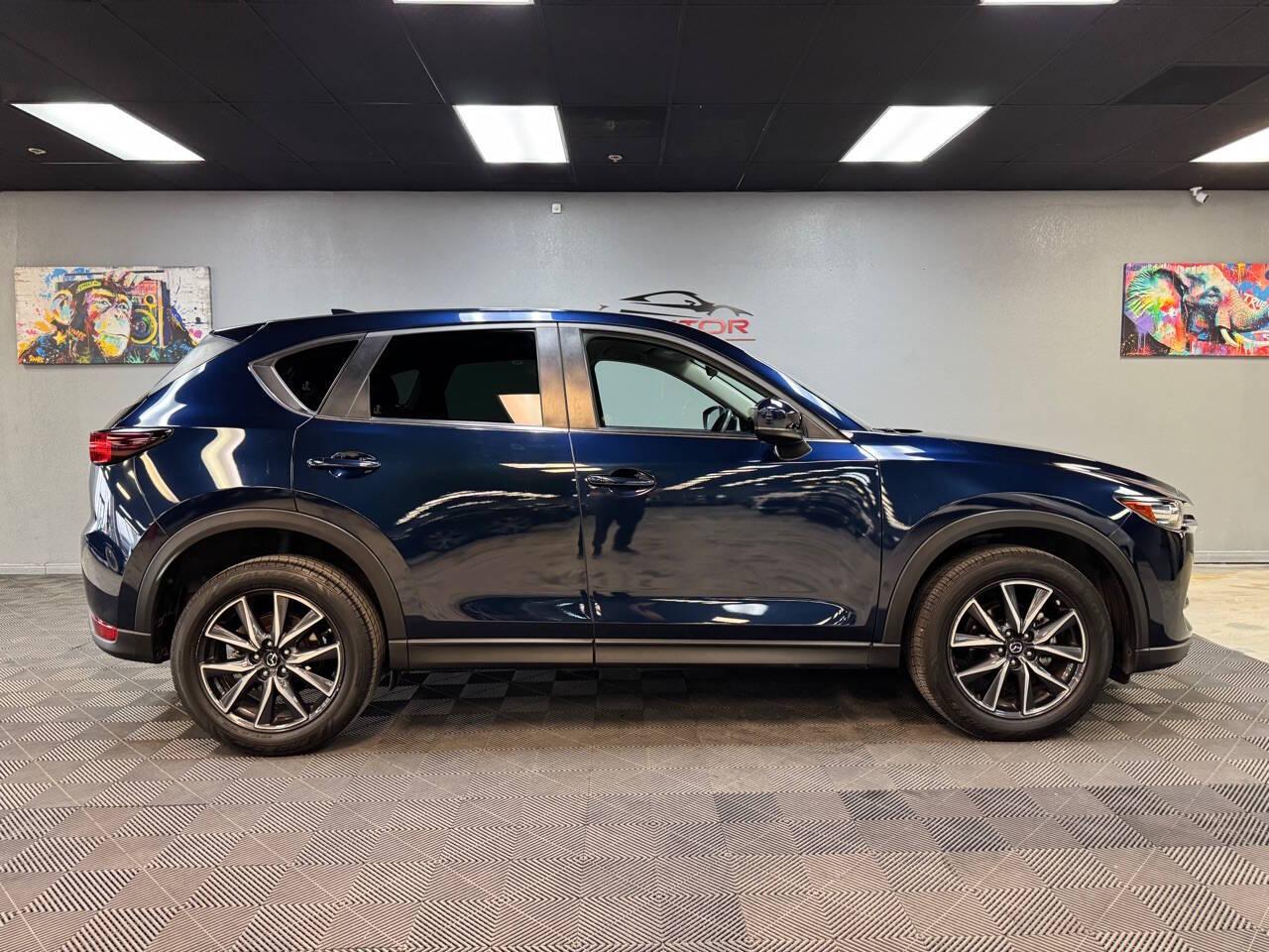 2018 Mazda CX-5 Touring photo 16