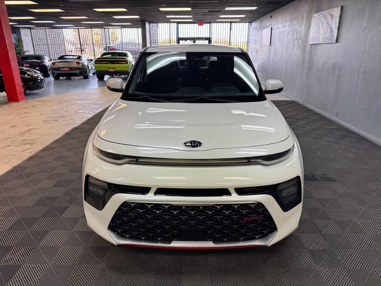 2020 Kia Soul GT-Line Turbo photo 5