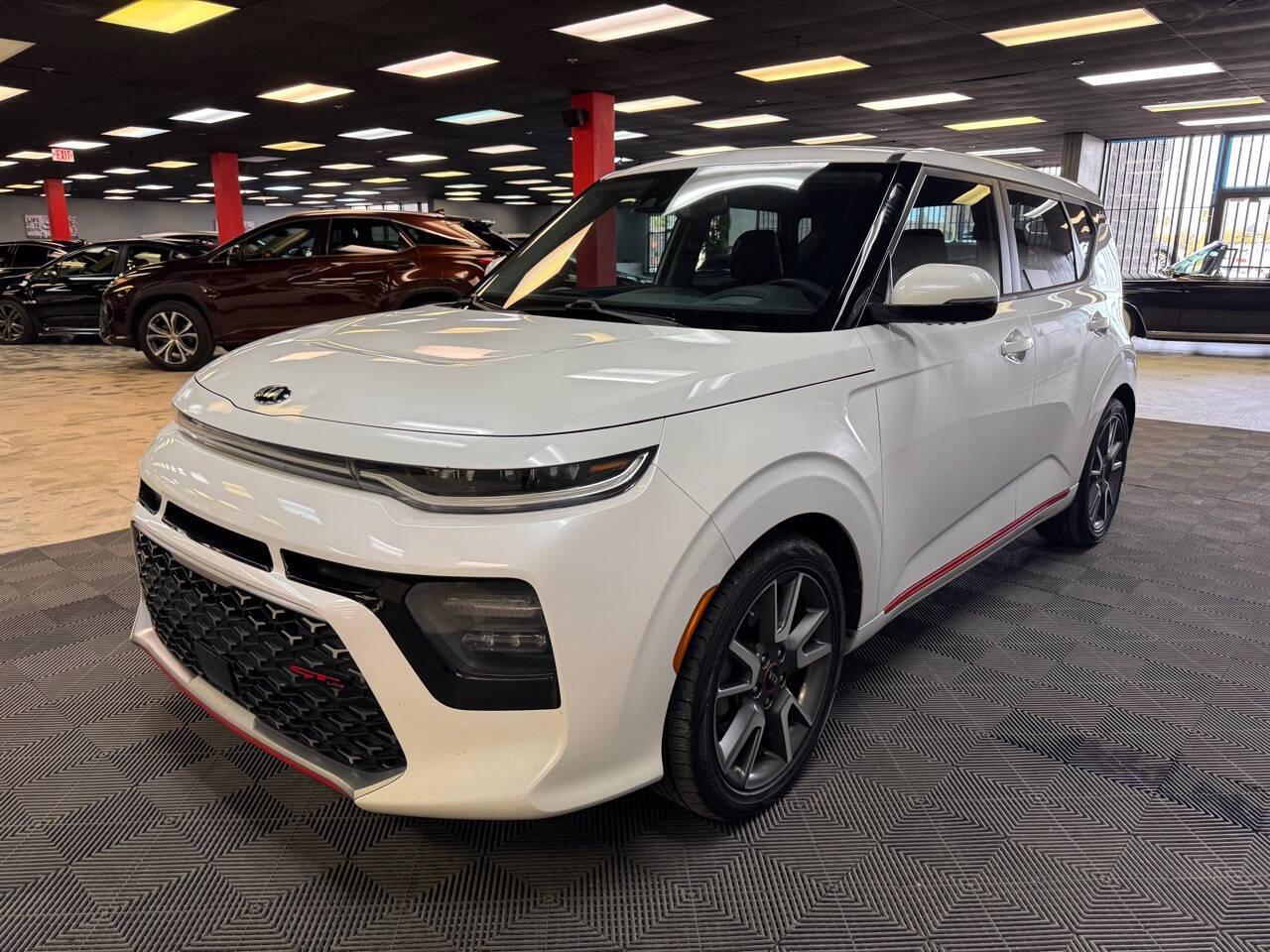 2020 Kia Soul GT-Line Turbo photo 6