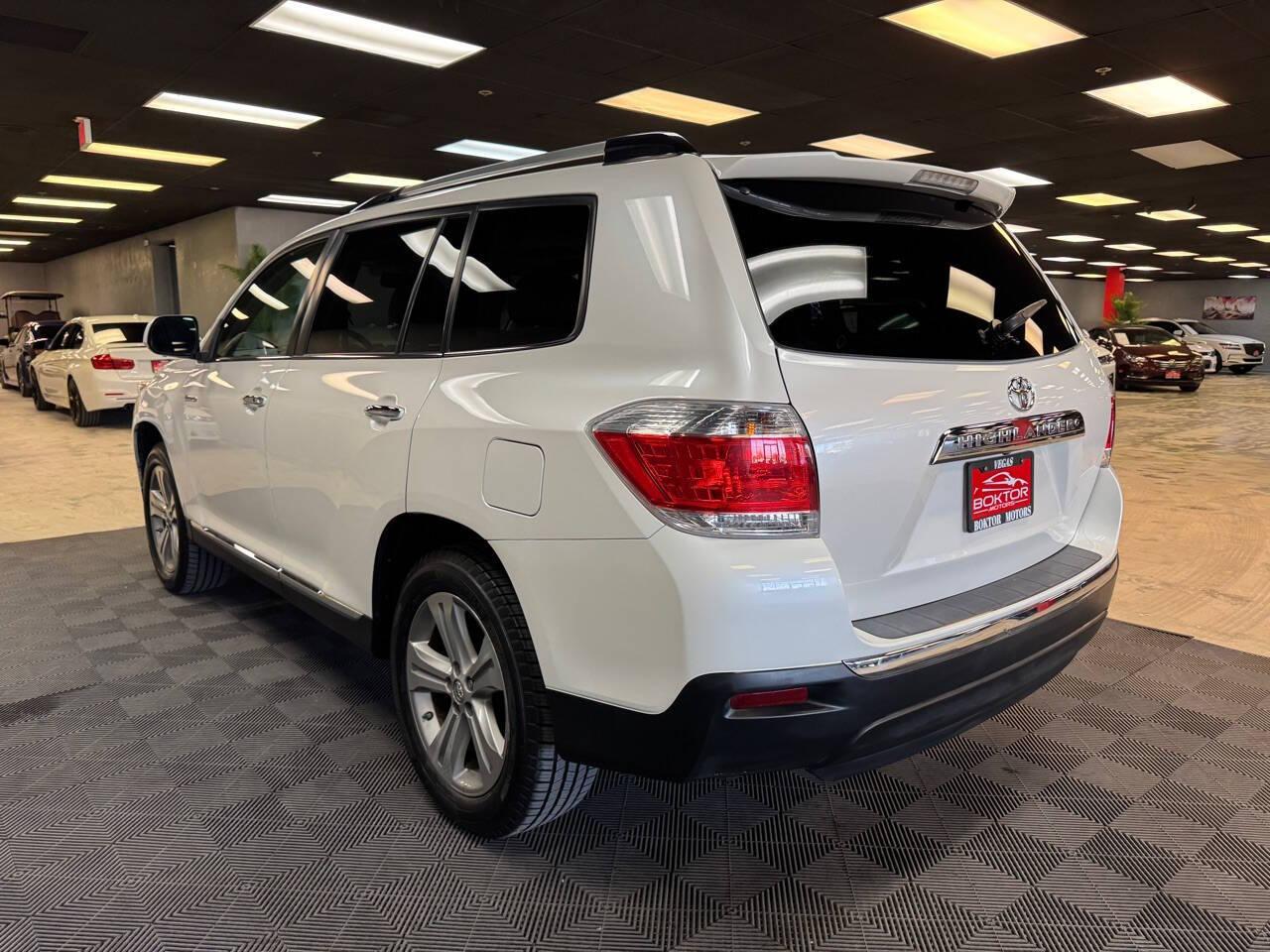 2013 Toyota Highlander Limited photo 11